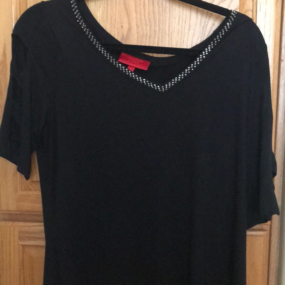 Black short sleeve shirt!